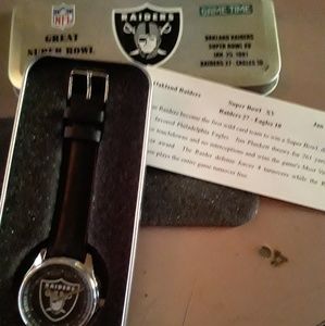 Super bowl raiders watch,